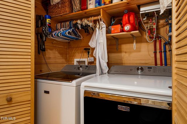 1426 Poga Road, Butler, TN 37640