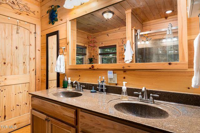 1426 Poga Road, Butler, TN 37640