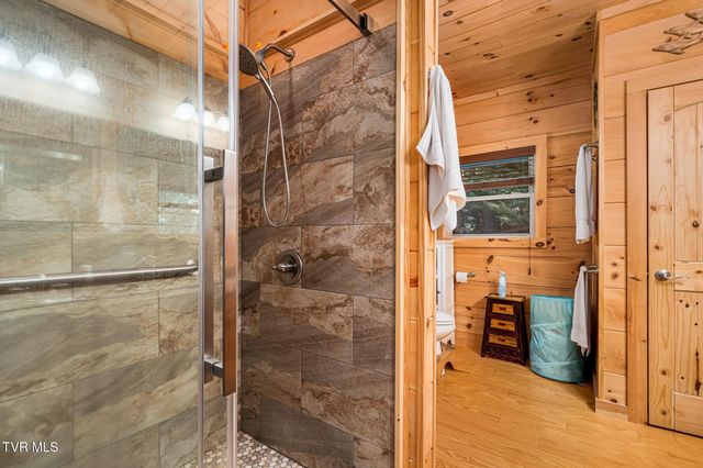 1426 Poga Road, Butler, TN 37640