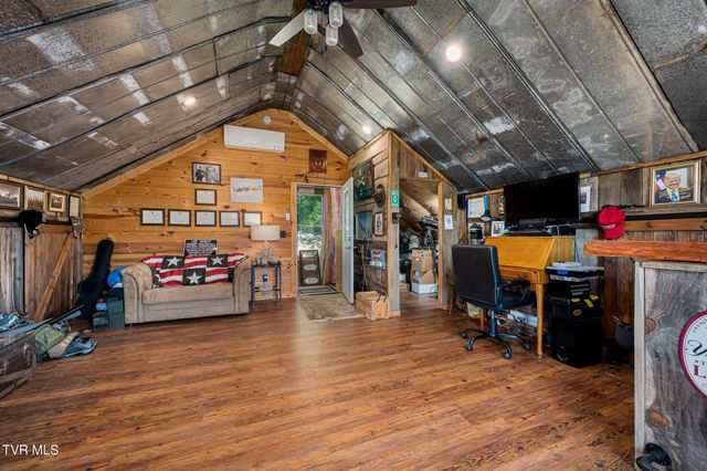 1426 Poga Road, Butler, TN 37640