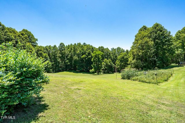 1426 Poga Road, Butler, TN 37640
