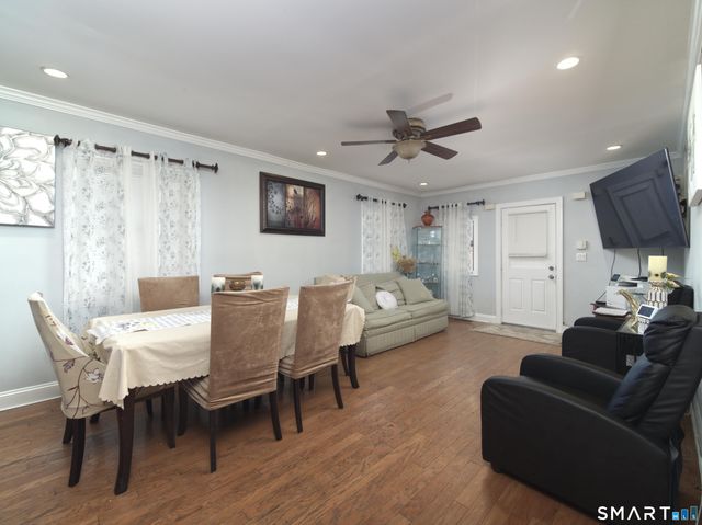 21 Matthews Street, Milford, CT 06460