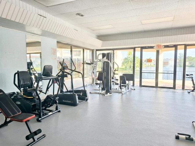 3051 Sunrise Lakes Drive E 203, Sunrise, FL 33322