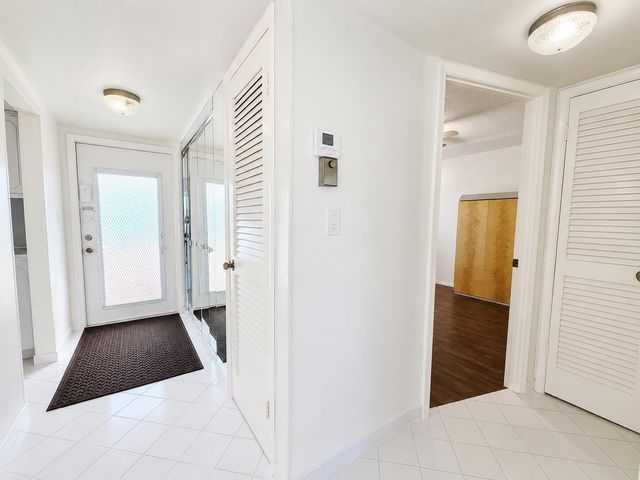 3051 Sunrise Lakes Drive E 203, Sunrise, FL 33322
