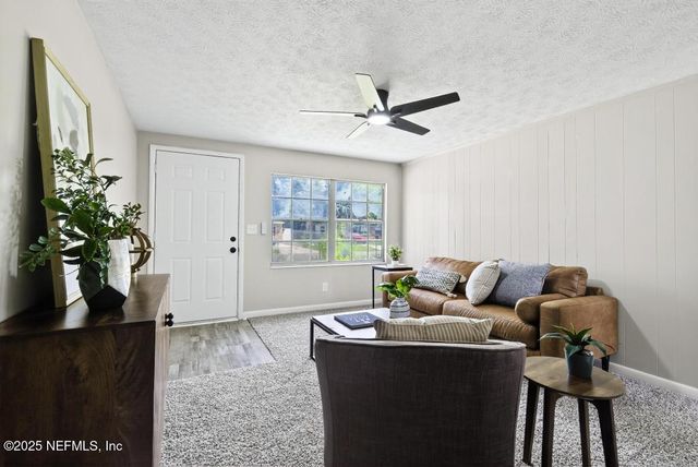 5216 TIMAWATHA Avenue, Jacksonville, FL 32210