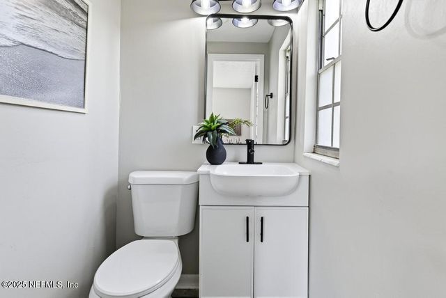 5216 TIMAWATHA Avenue, Jacksonville, FL 32210