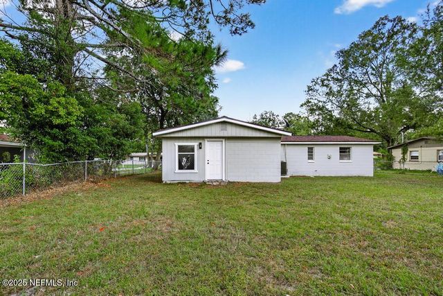 5216 TIMAWATHA Avenue, Jacksonville, FL 32210