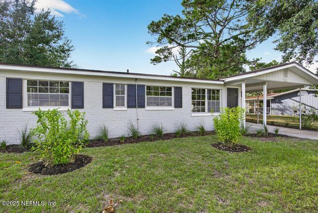 5216 TIMAWATHA Avenue, Jacksonville, FL 32210