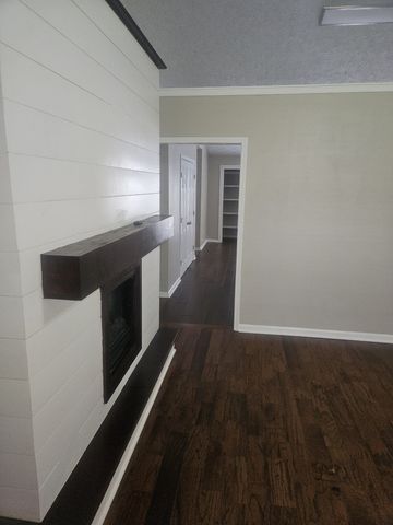 1014 Stonemark Trl, La Vergne, TN 37086