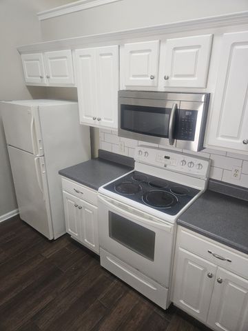 1014 Stonemark Trl, La Vergne, TN 37086