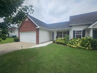 1014 Stonemark Trl, La Vergne, TN 37086