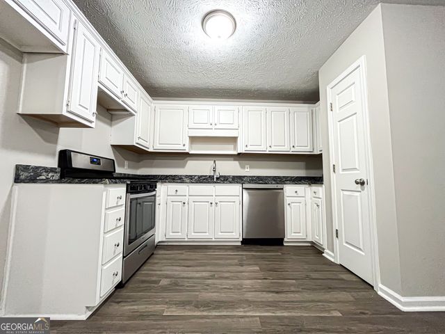 530 Austin Drive, Mcdonough, GA 30252