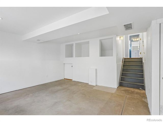 1818 Clover Creek Drive, Longmont, CO 80503
