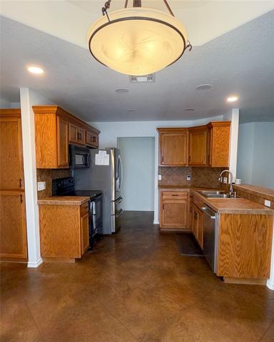 430 Summit Ridge DR N, Point Venture, TX 78645