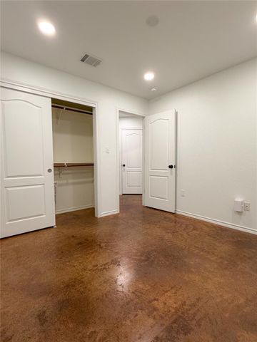 430 Summit Ridge DR N, Point Venture, TX 78645