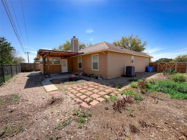 430 Summit Ridge DR N, Point Venture, TX 78645