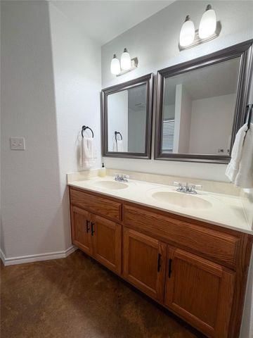 430 Summit Ridge DR N, Point Venture, TX 78645