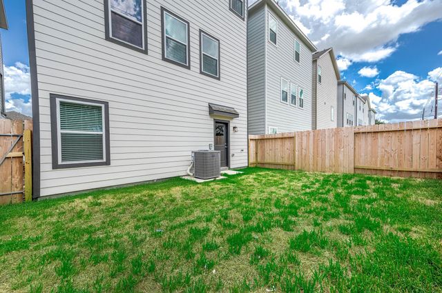 14922 Eagle Feather Drive, Houston, TX 77090