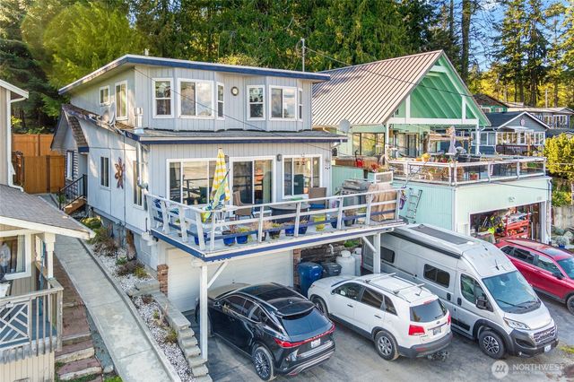 7430 Hermosa Beach Road, Tulalip, WA 98271