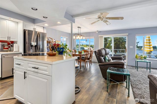 7430 Hermosa Beach Road, Tulalip, WA 98271