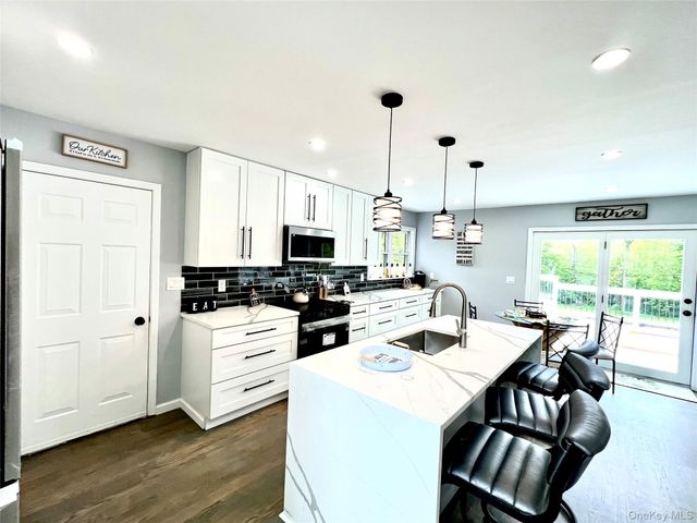 225 Brown Road, Middletown, NY 10941