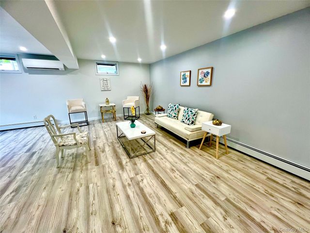 225 Brown Road, Middletown, NY 10941