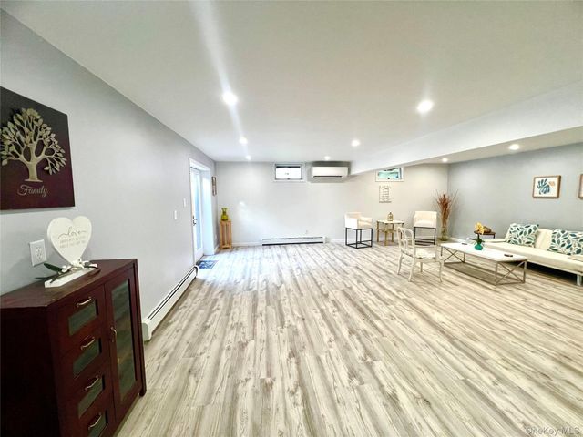 225 Brown Road, Middletown, NY 10941