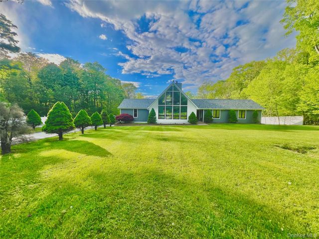 225 Brown Road, Middletown, NY 10941