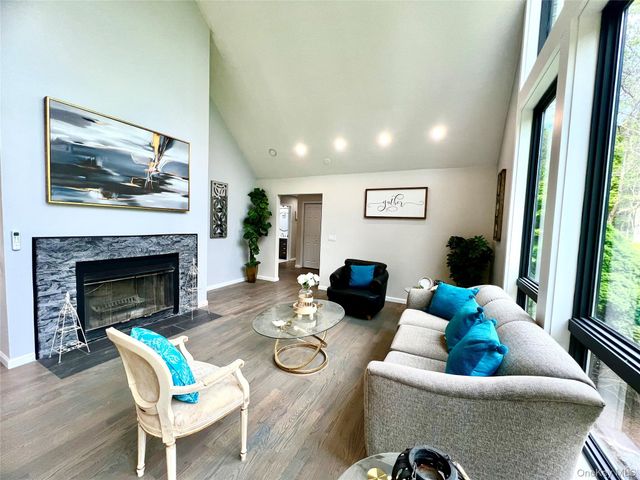 225 Brown Road, Middletown, NY 10941