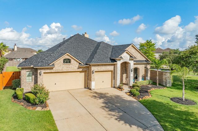 4702 Serrano Drive, League City, TX 77573