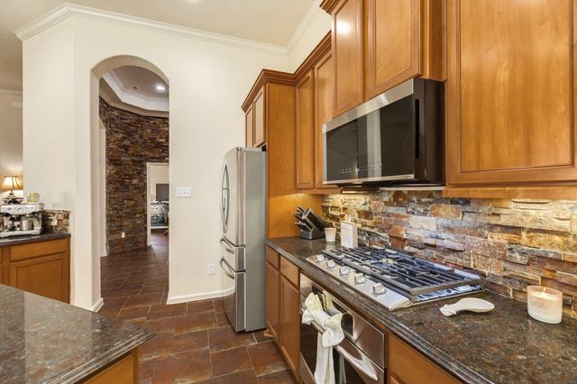 4702 Serrano Drive, League City, TX 77573