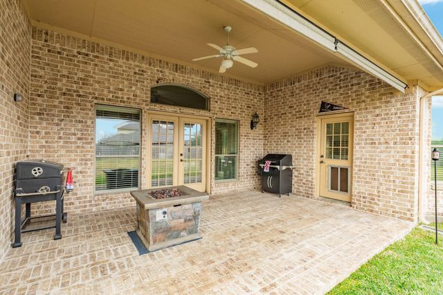 4702 Serrano Drive, League City, TX 77573