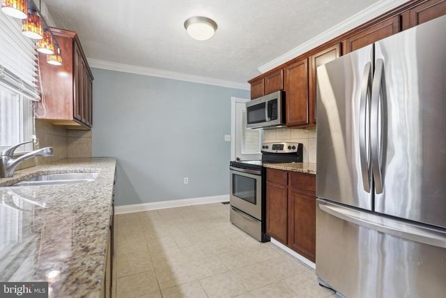 338 LANNY DR, Winchester, VA 22601