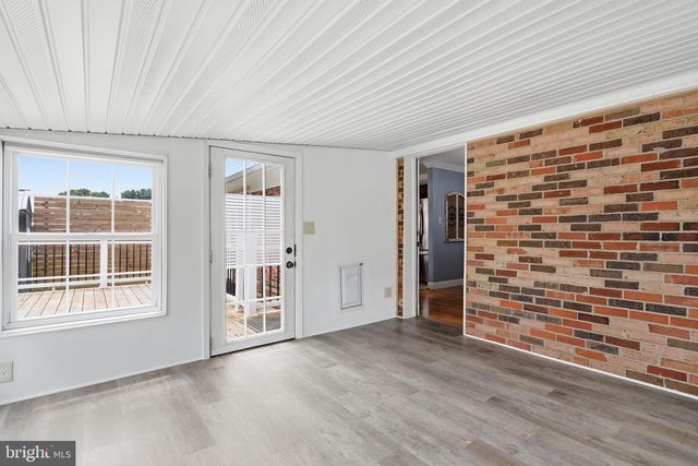 338 LANNY DR, Winchester, VA 22601