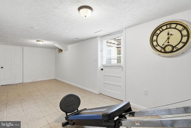 338 LANNY DR, Winchester, VA 22601