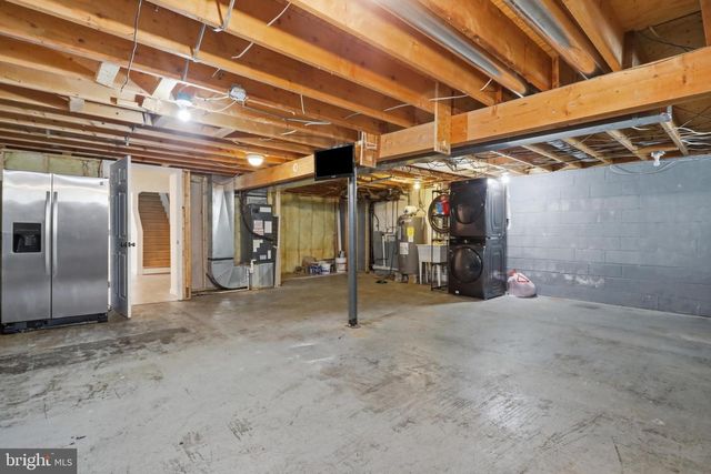 338 LANNY DR, Winchester, VA 22601