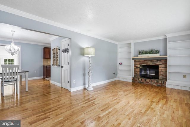 338 LANNY DR, Winchester, VA 22601