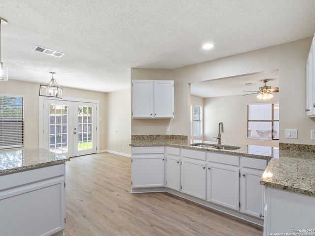 7622 Alverstone, San Antonio, TX 78250