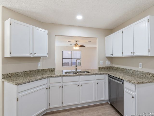 7622 Alverstone, San Antonio, TX 78250