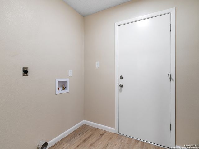 7622 Alverstone, San Antonio, TX 78250