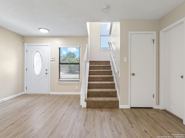 7622 Alverstone, San Antonio, TX 78250