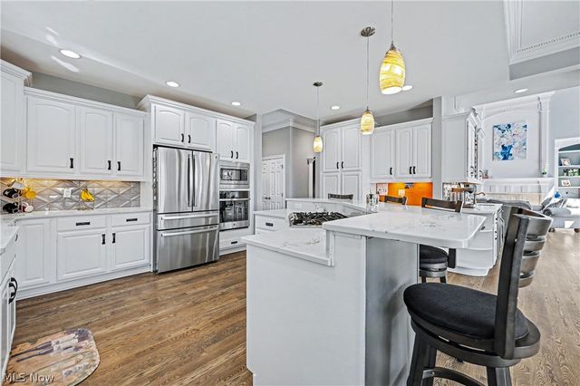 560 Club Drive, Aurora, OH 44202