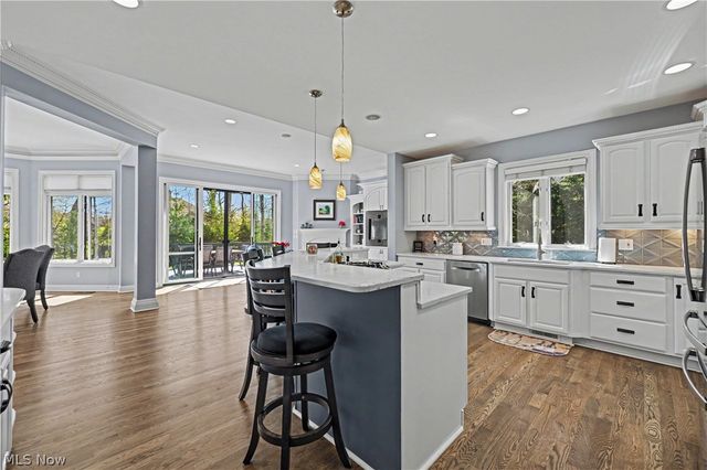 560 Club Drive, Aurora, OH 44202