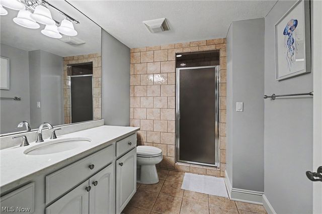 560 Club Drive, Aurora, OH 44202