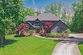 560 Club Drive, Aurora, OH 44202
