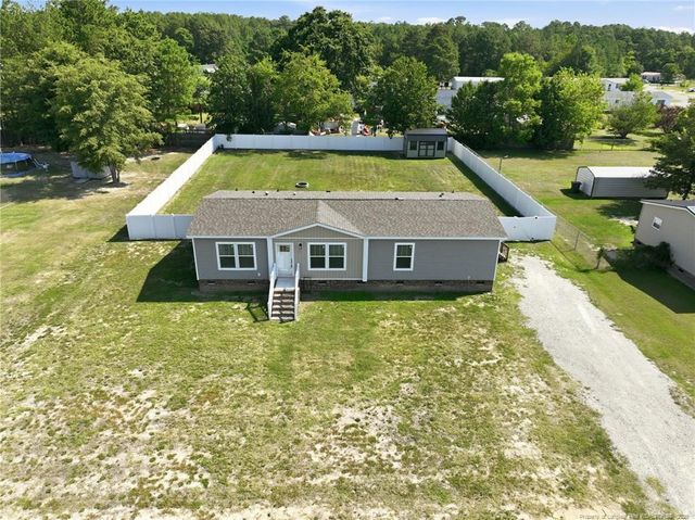 115 McIver Road, Raeford, NC 28376