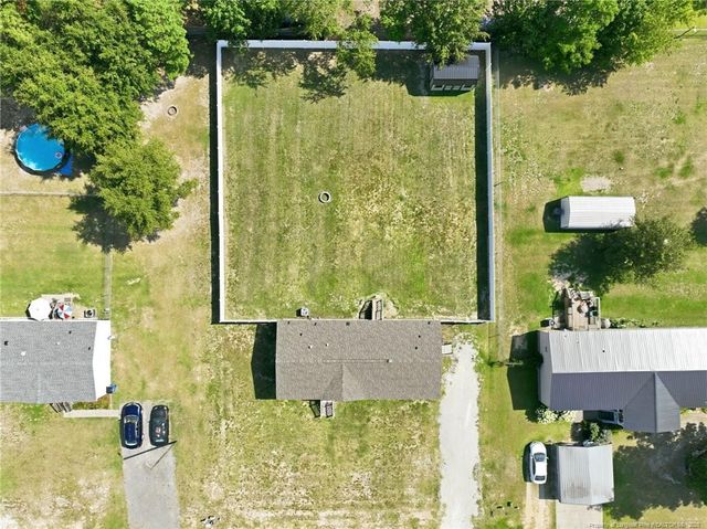 115 McIver Road, Raeford, NC 28376