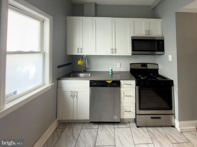 2517 W SEYBERT ST, Philadelphia, PA 19121