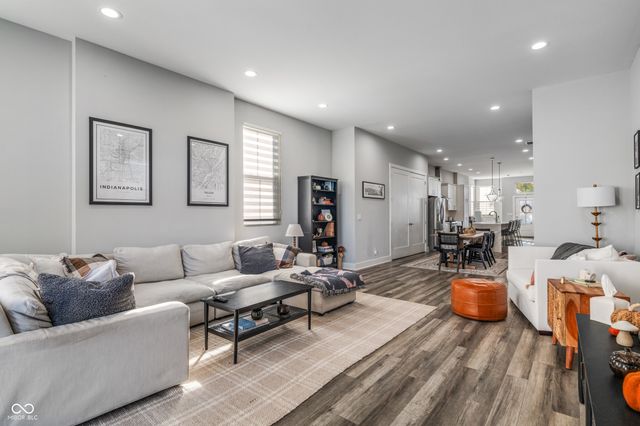 1033 Villa Avenue, Indianapolis, IN 46203