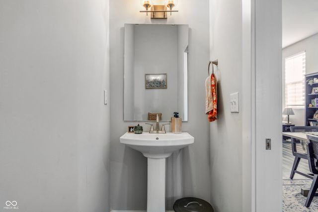 1033 Villa Avenue, Indianapolis, IN 46203